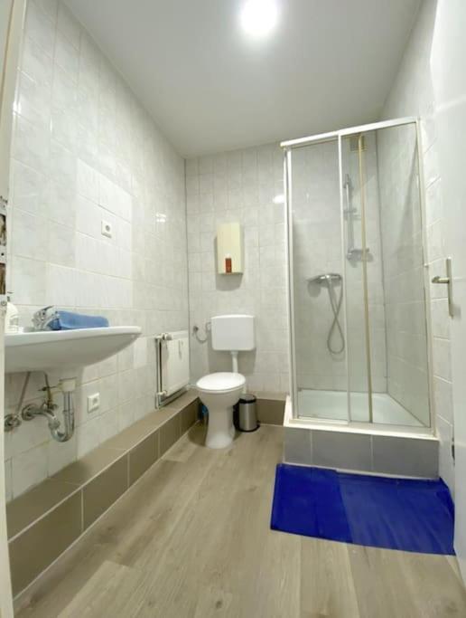 Apartment In Gelsenkirchen - Gemuetliche City-Suite Bagian luar foto